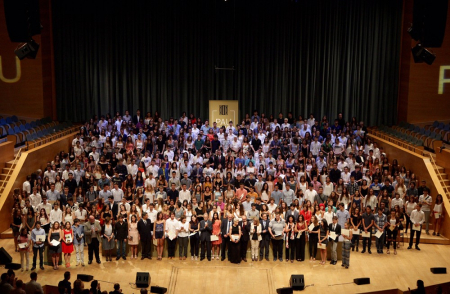 Acte a l’Auditori de Catalunya per guardonar els 430 alumnes catalans que han superat les PAU amb un excel·lent