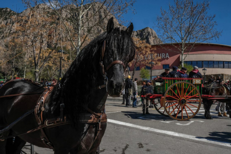 Avui arriben Els Tres Tombs a Collbató